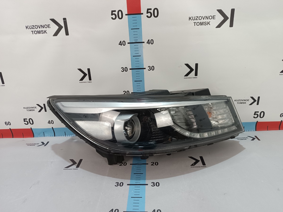 Фара передняя правая Kia Carnival 2015 YP D4HB контрактная
