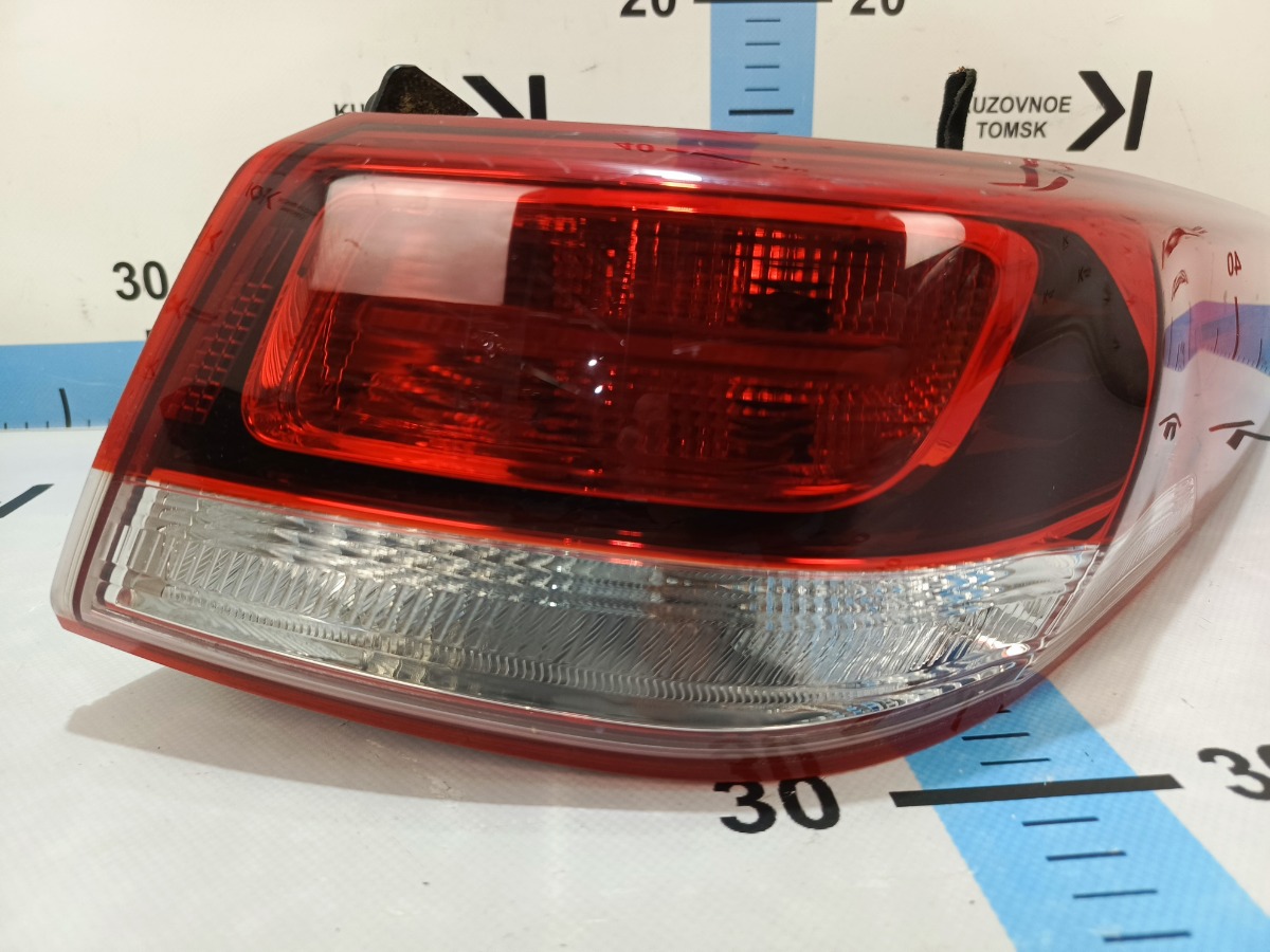 Фонарь (Стоп Сигнал) задний правый Kia Optima K5 JF L4NA