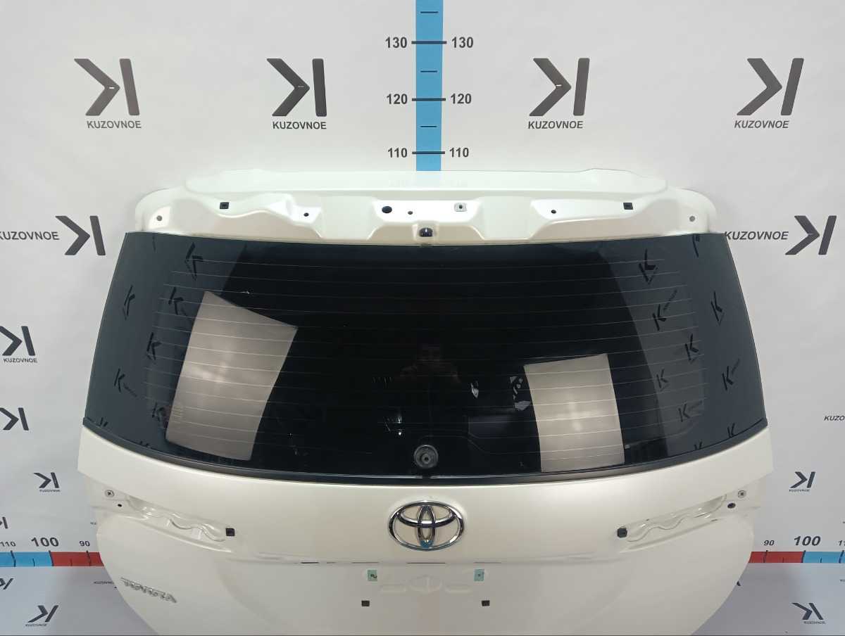 Стекло заднее Toyota Fortuner 2021 1GDFTV БУ