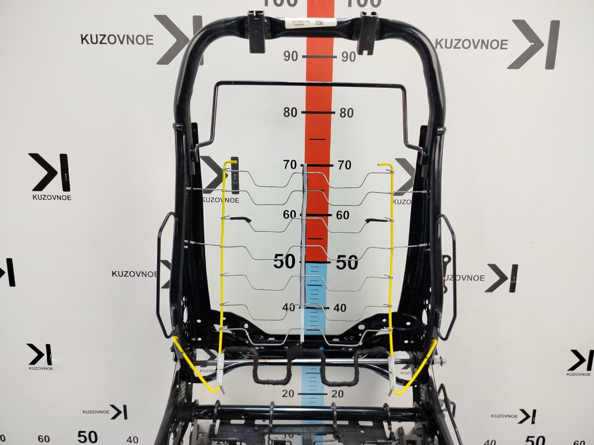 Сиденье переднее левое TXL 2020- M32