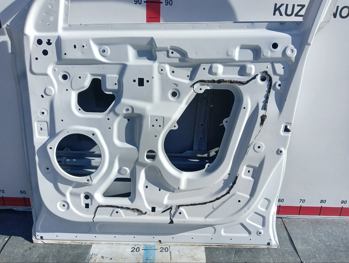 Дверь Exeed VX перед. прав. (б/у) Дверь Exeed VX перед. прав. (б/у)