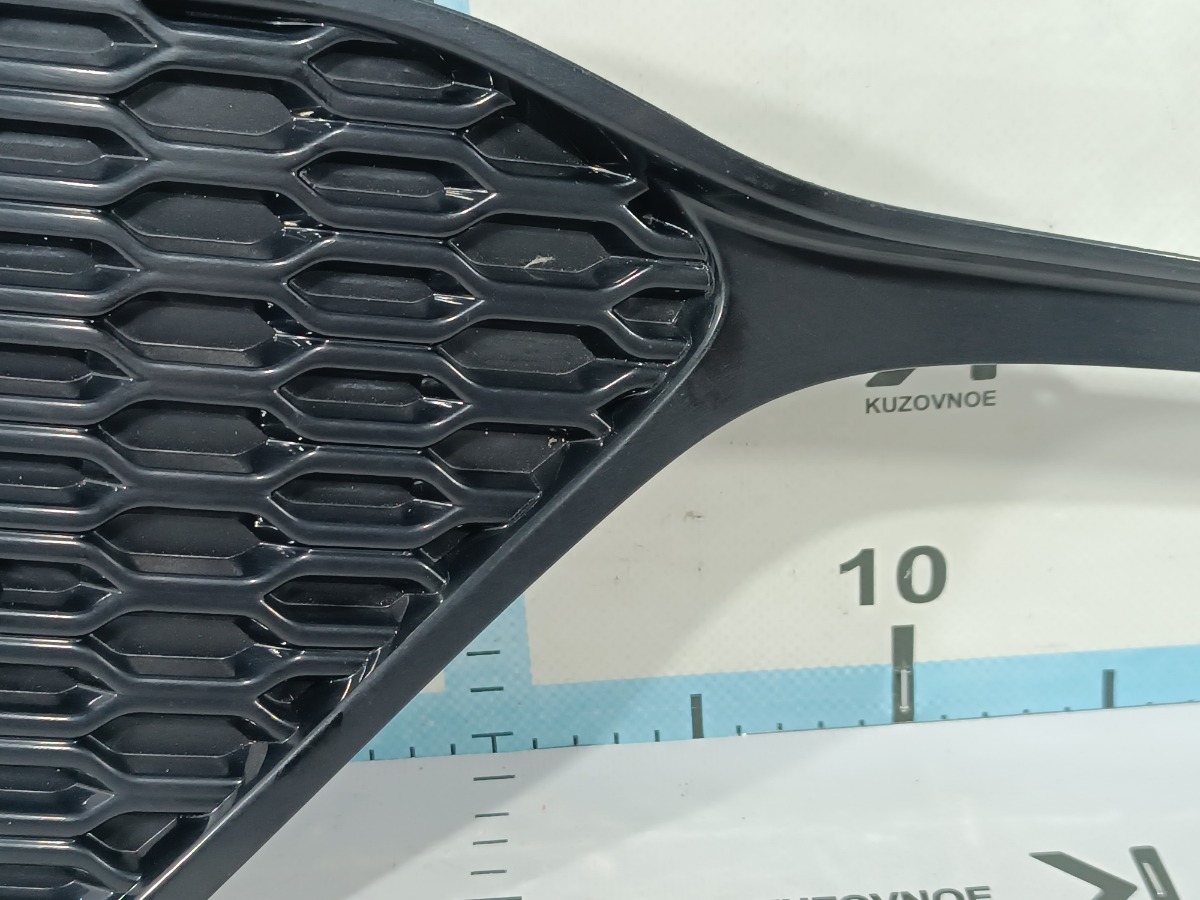 Оправа Противотуманной Фары передняя правая Fortuner 2021 1GDFTV