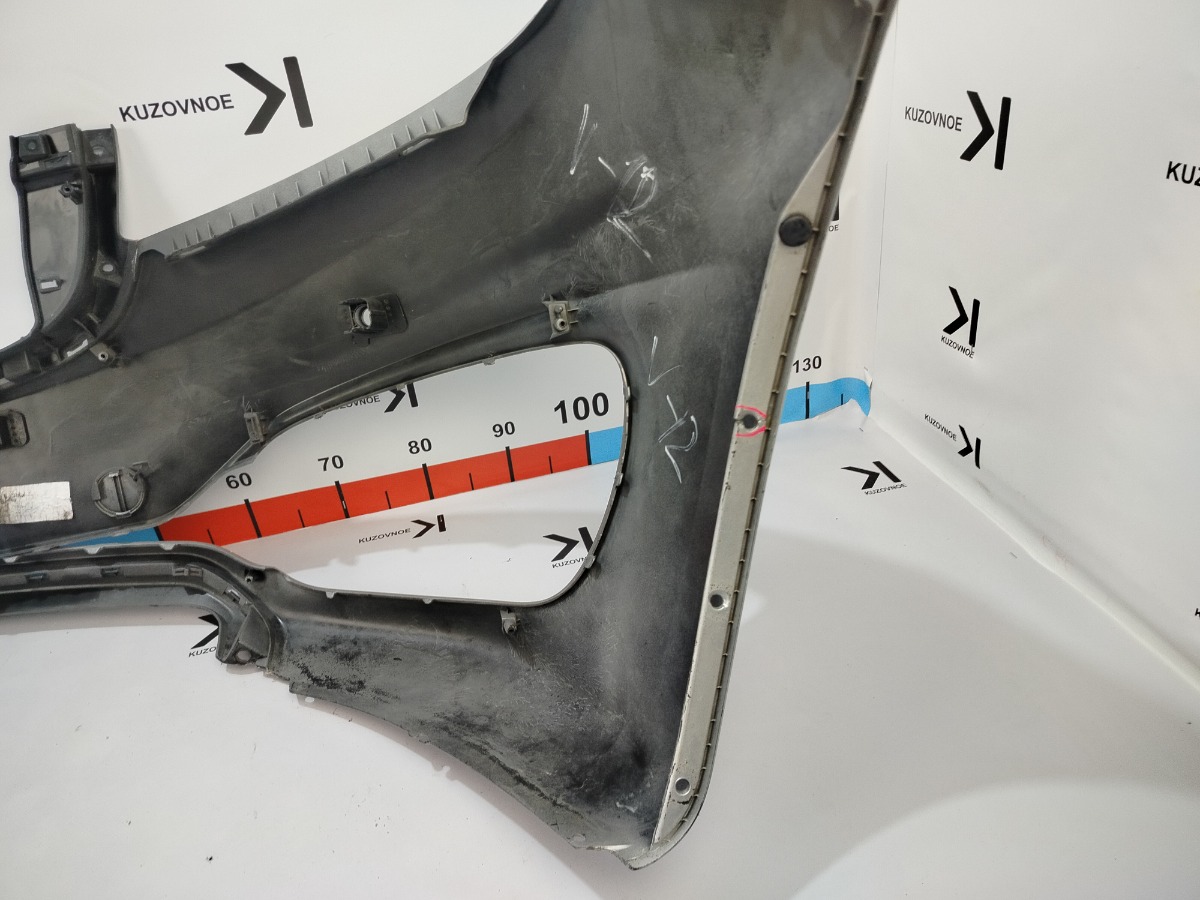 Бампер Kia Carnival YP D4HB 2015 перед. (б/у) Бампер Kia Carnival YP D4HB 2015 перед. (б/у)