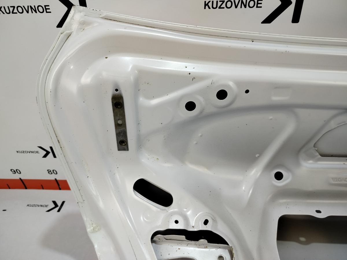 Крышка багажника Camry XV70