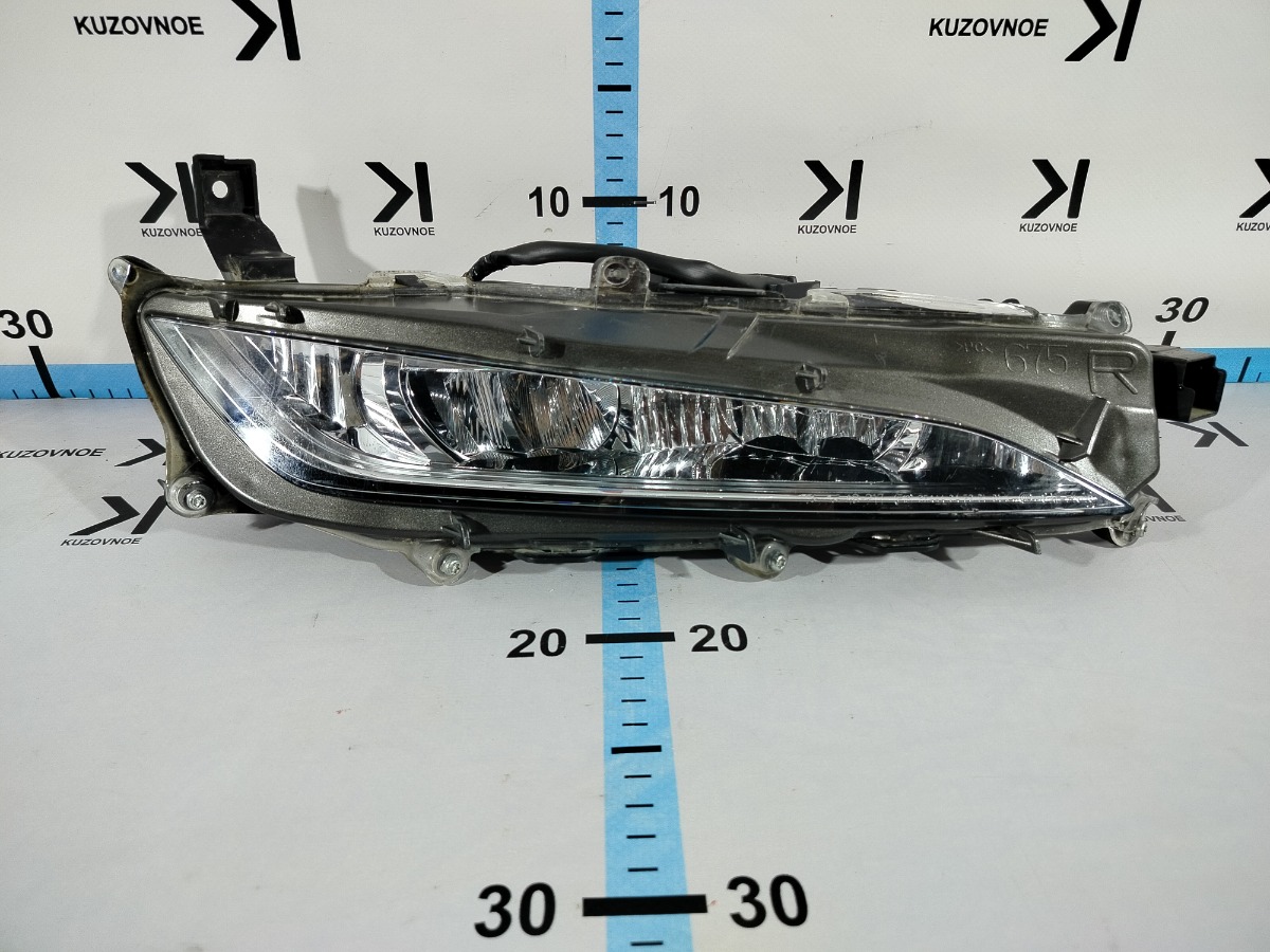 Фара противотуманная передняя правая Lexus RX350 2015-2022 AL20 БУ