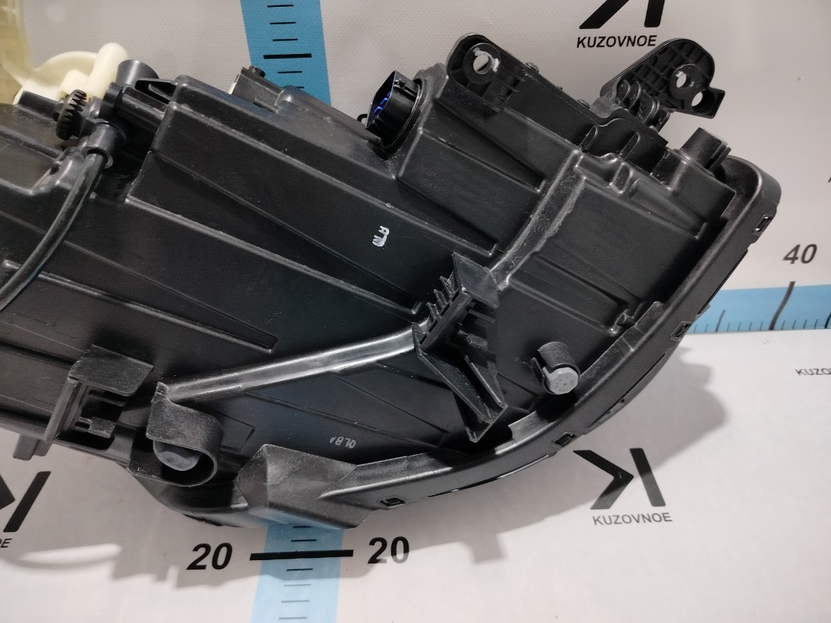 Фара передняя левая Sonata 2020 DN8