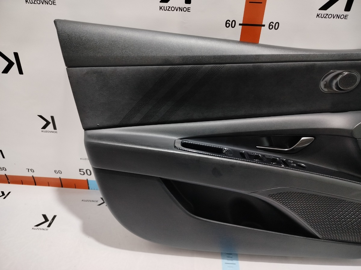 Обшивка Двери передняя левая Elantra Avante 2022 CN7 G4KH