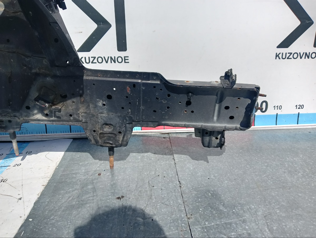 Лонжерон правый FX35 2009 S51 VQ35HR