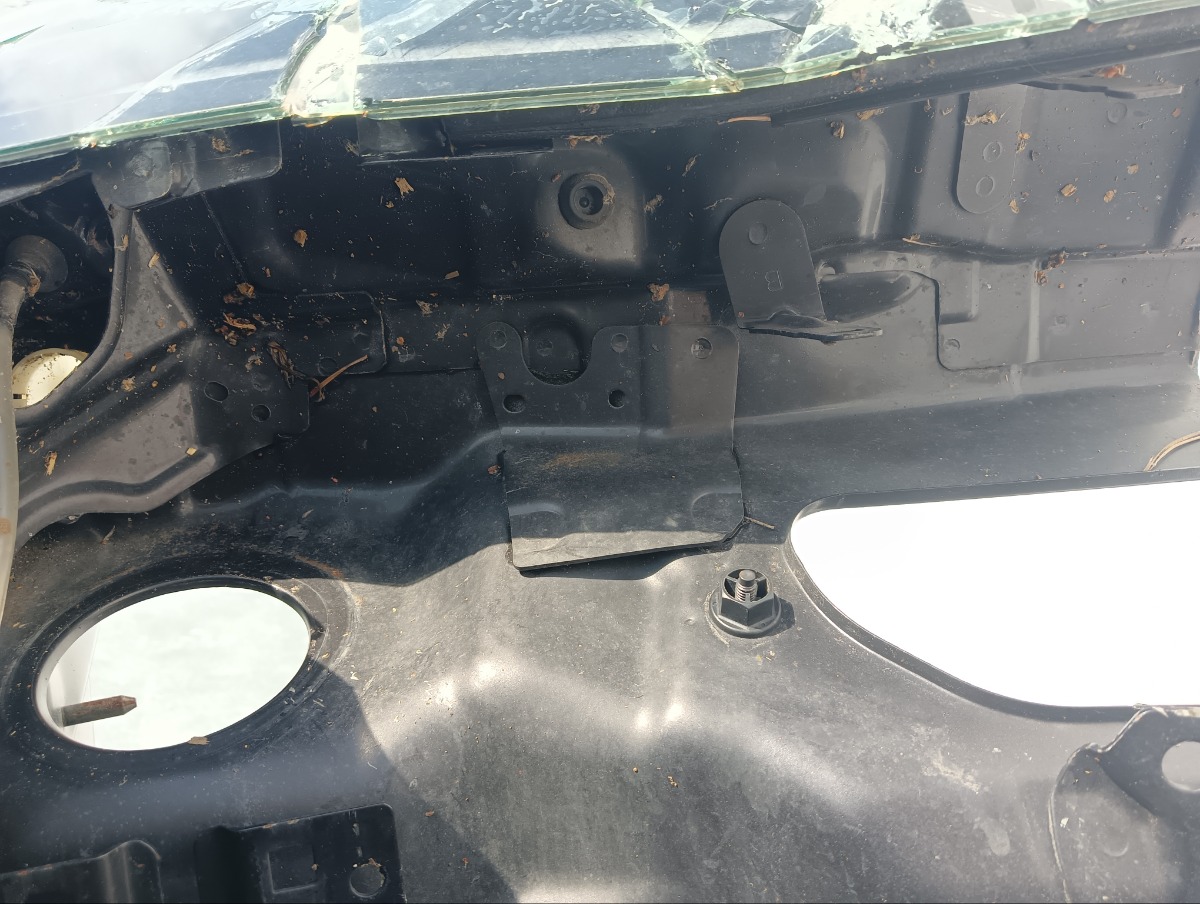 Лонжерон правый FX35 2009 S51 VQ35HR