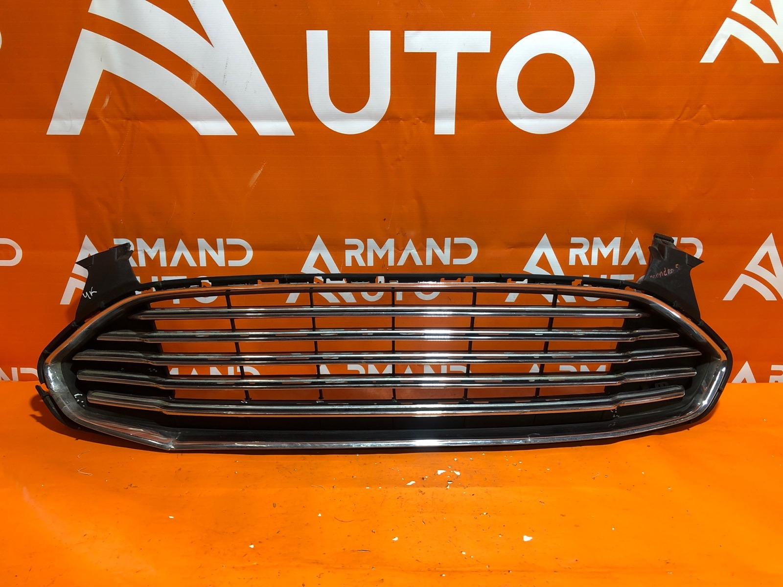 Решетка радиатора Ford Mondeo 2014-нв 5 БУ