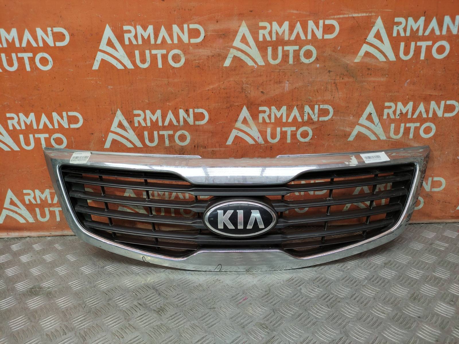 Решетка радиатора Kia Sportage 2010-2014 3 SL 863503W030 id222770 запчасть  контрактная купить в Москве, цена 3100₽