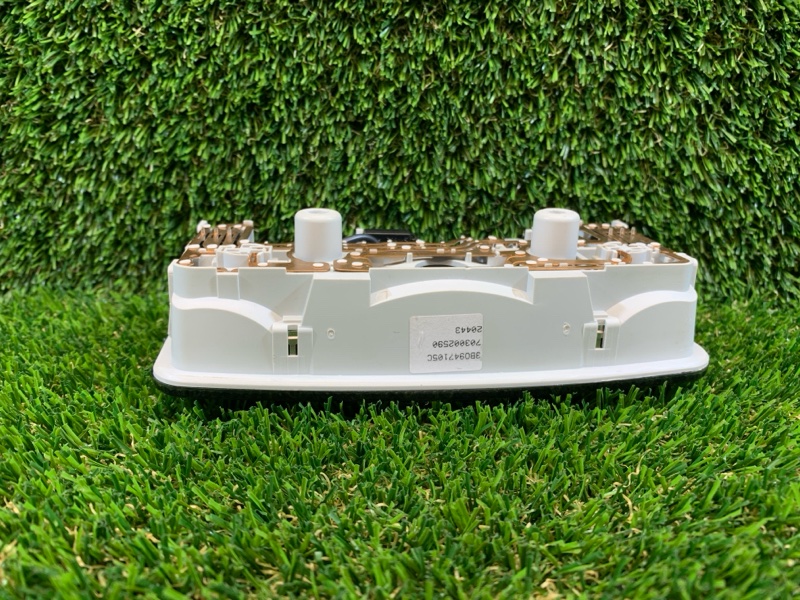 Плафон салонный передний консоль потолочная Volkswagen Polo MK6 LIFTBACK 1.6 CWVA 2020 (б/у)