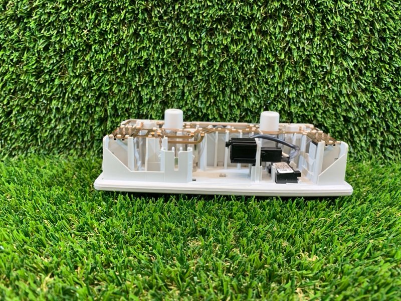 Плафон салонный передний консоль потолочная Volkswagen Polo MK6 LIFTBACK 1.6 CWVA 2020 (б/у)