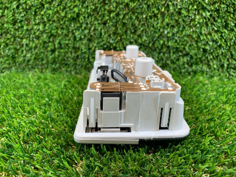 Плафон салонный передний консоль потолочная Volkswagen Polo MK6 LIFTBACK 1.6 CWVA 2020 (б/у)