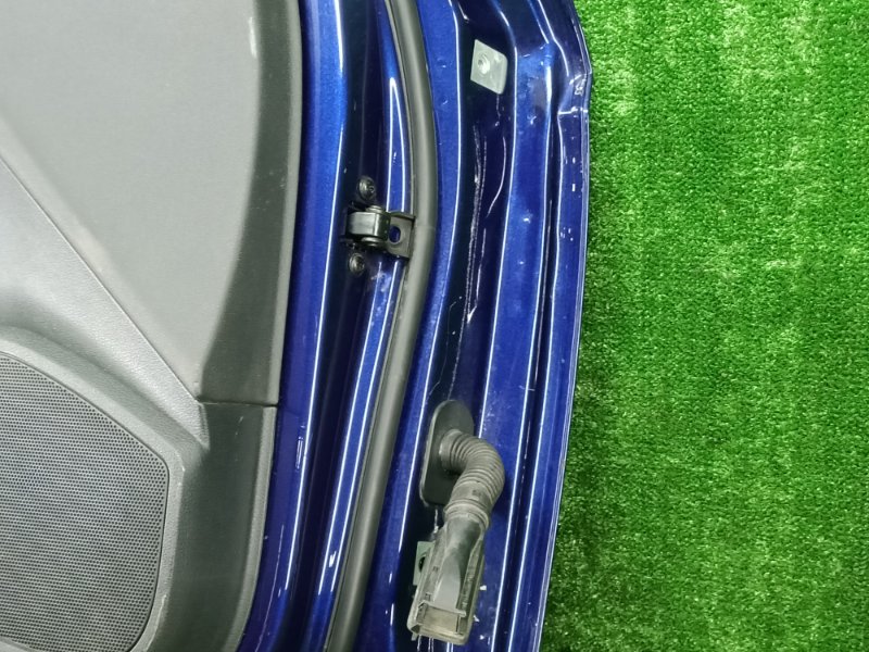 Дверь передняя левая A3 8V