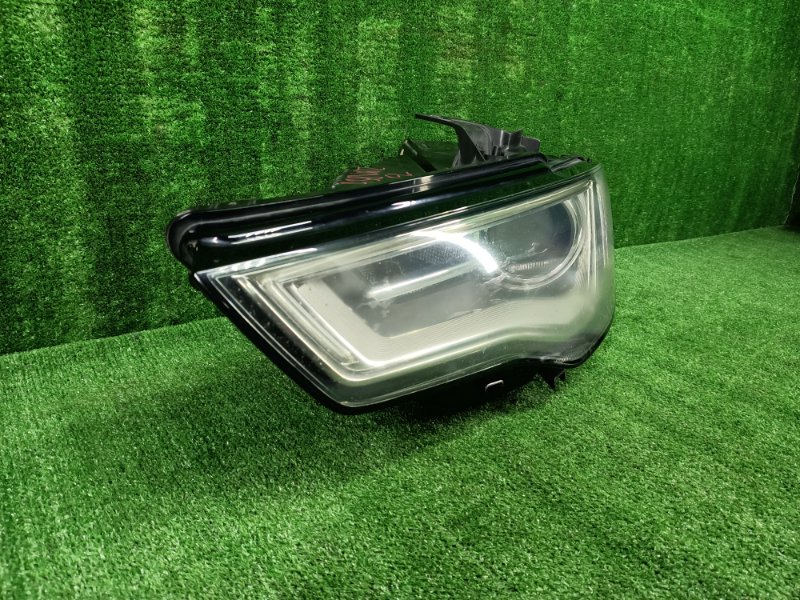 Фара левая A3 8V