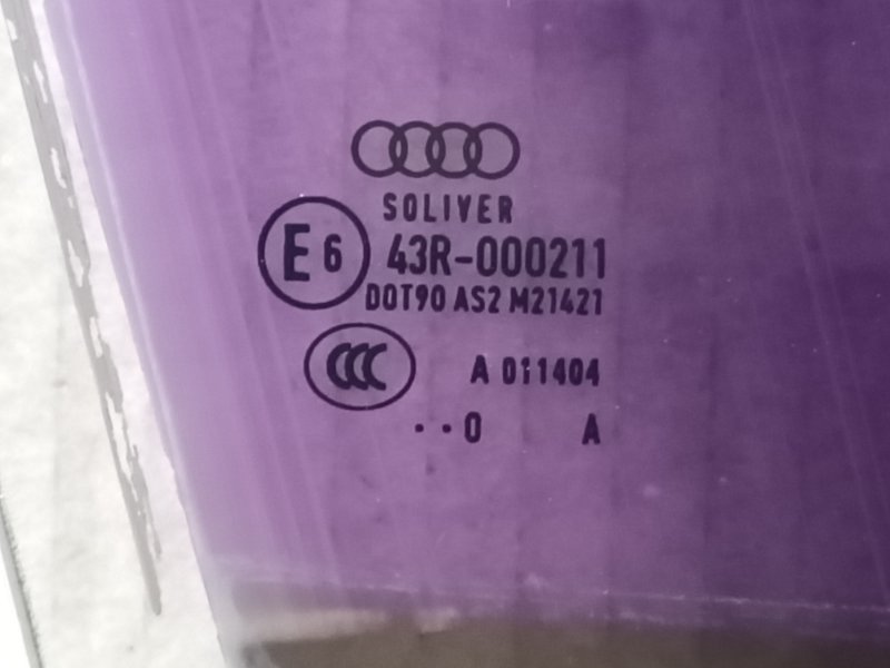 Стекло передней правой двери Audi A8 D4 (б/у)