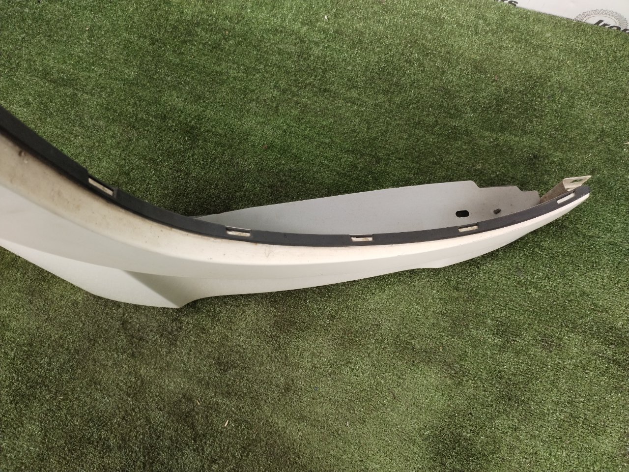 Крыло переднее правое GL-Class 2015 X166