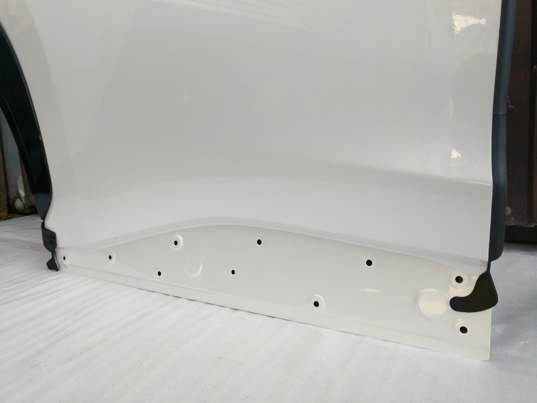 Дверь LEXUS RZ300e XEBM10 11.2023 задн. прав. (б/у)