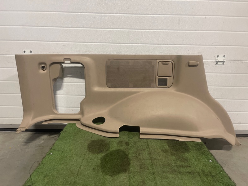 Обшивка багажника Toyota Land Cruiser 2007 1000 4.2D БУ