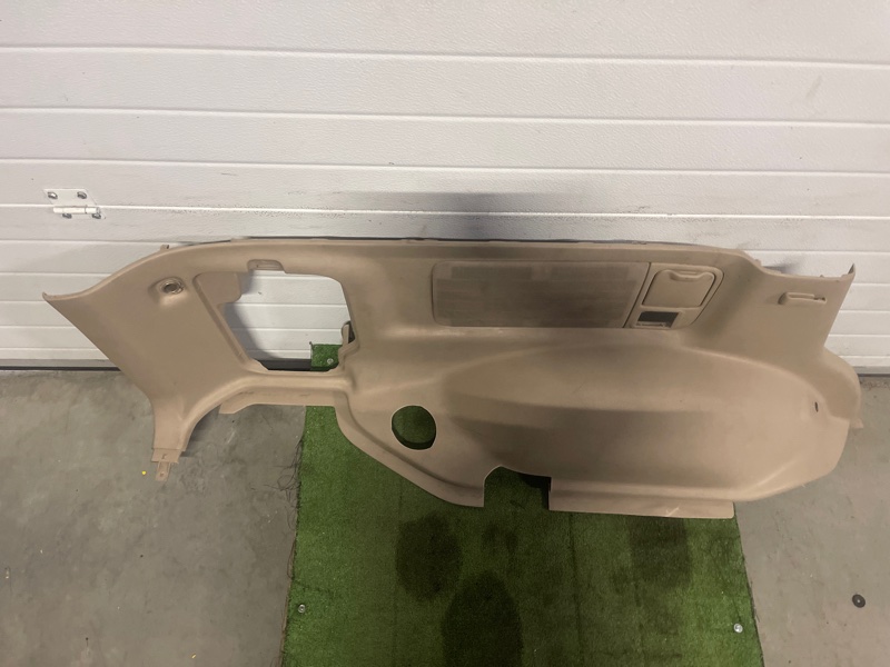 Обшивка багажника Land Cruiser 2007 1000 4.2D