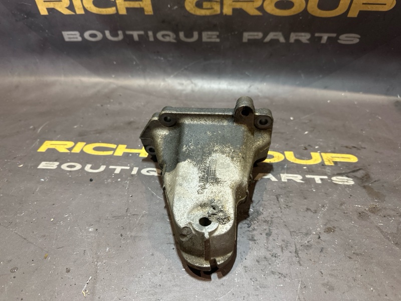 Кронштейн двигателя Mercedes-Benz S-Class W220 112.944 (б/у)