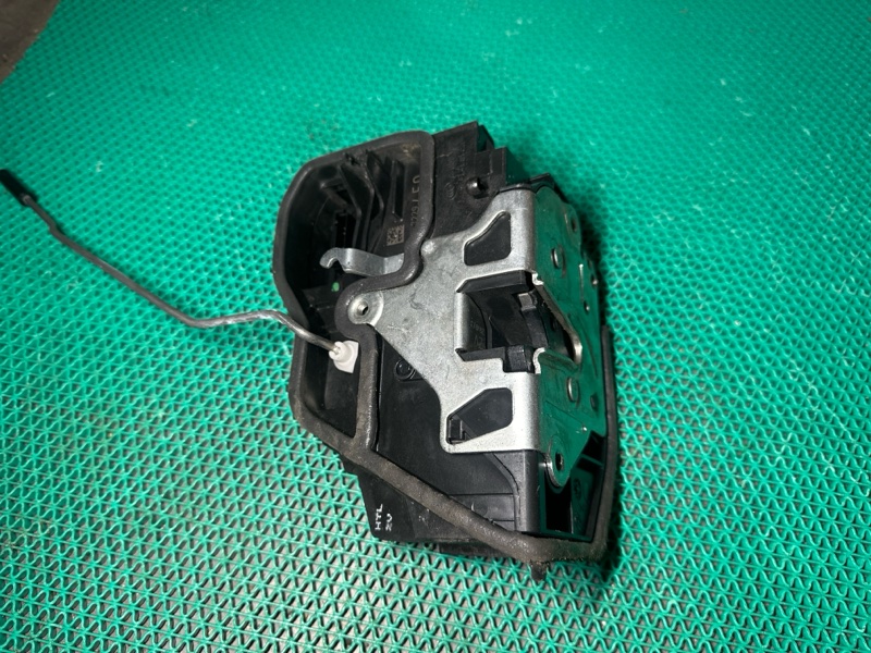 Замок двери BMW 5-Series E60 N52B25A 2009 задн. лев. (б/у)