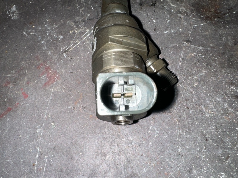 Форсунка топливная 7-Series 2012 F02 N57D30А