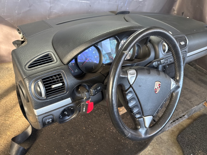 Торпедо Porsche Cayenne 957 M55.01