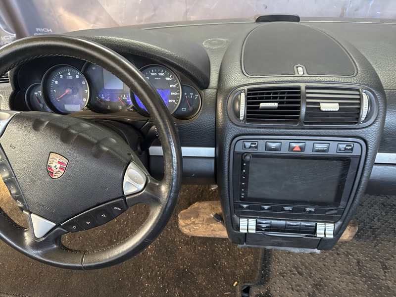 Торпедо Cayenne 2008 957 M55.01