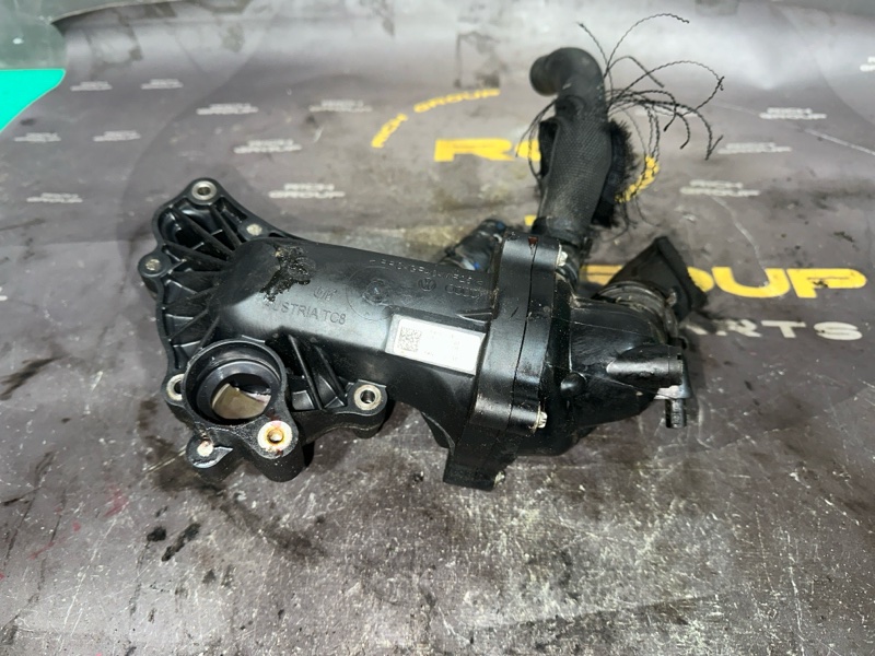 Помпа Audi A8 D4 CDRA