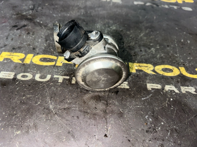 Клапан EGR A8 2010 D4 CDRA