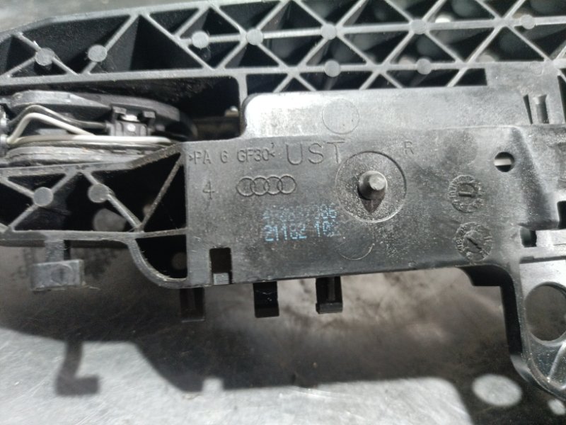 Ручка двери внешняя задняя правая Audi A7 2012 4G CGXB контрактная