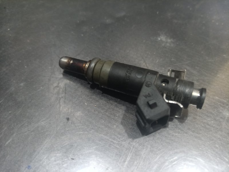 Форсунка топливная 3-Series Е90 N46B20BA