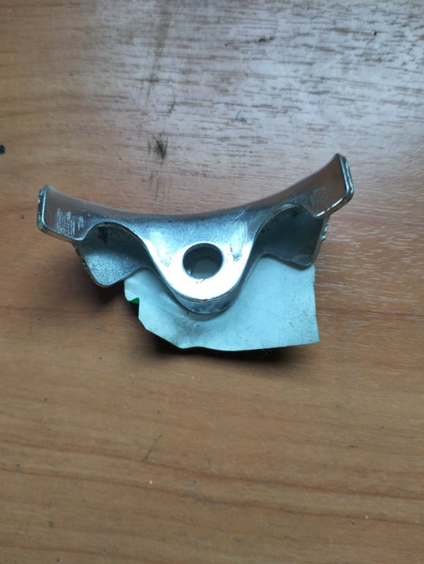 Уравнитель троса ручника