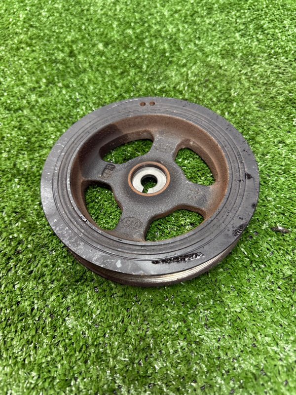 Шкив коленвала Kia Ceed 2 JD 1.4 G4FA 2015 (б/у)