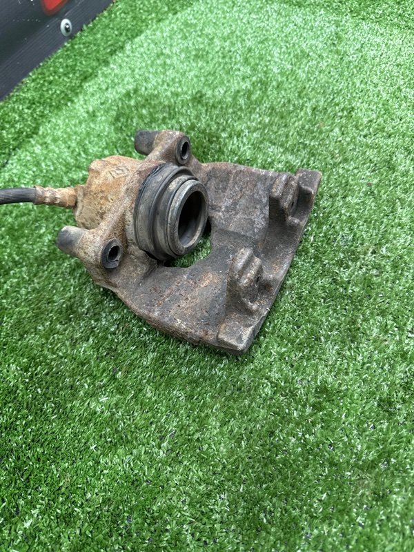 Суппорт тормозной Renault Fluence BCM перед. лев. (б/у)