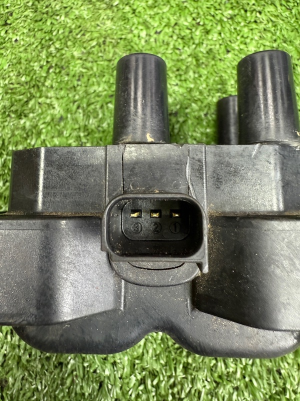 Катушка зажигания Ford Focus 3 1.6 IQDB 105 Л.С. 2011 (б/у)