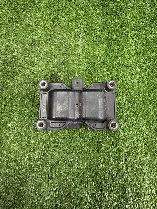 Катушка зажигания Ford Focus 3 1.6 IQDB 105 Л.С. 2011 (б/у)