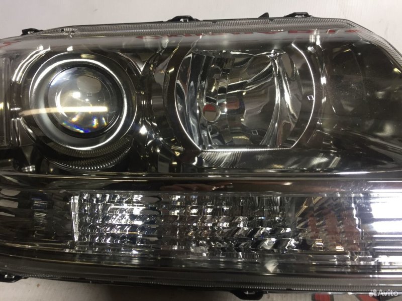 Фара правая Suzuki Grand Vitara