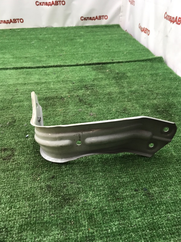 Кронштейн крыла NISSAN TEANA J32 VQ25DE 2008 перед. прав. (б/у)