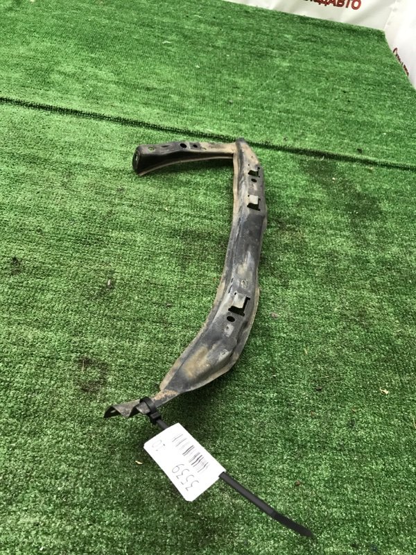 Кронштейн фары Honda Civic FD1 R18A 2005 перед. прав. (б/у) Кронштейн фары Honda Civic FD1 R18A 2005 перед. прав. (б/у)