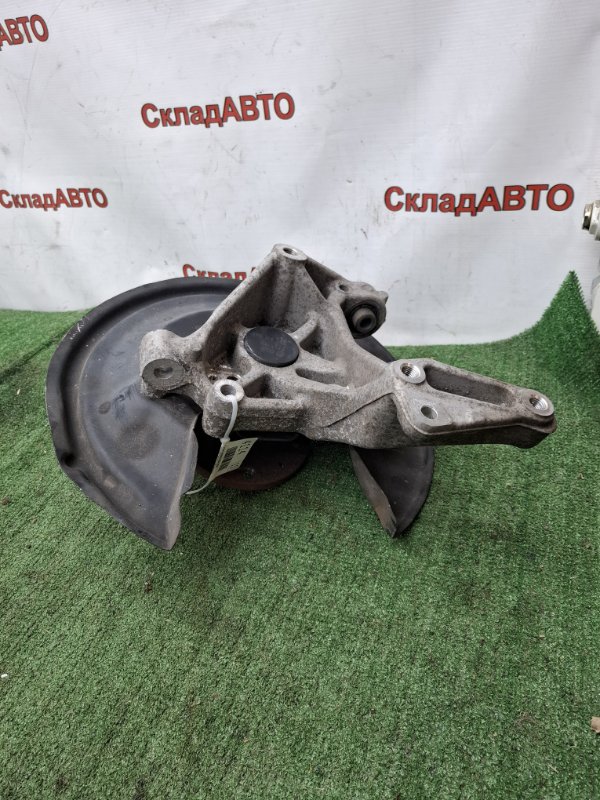 Кулак ступицы задний правый Passat 2008 B6 BZB