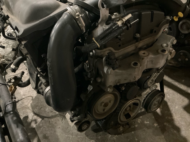 Двигатель Peugeot 3008 1 EP6CDT 2015 (б/у)