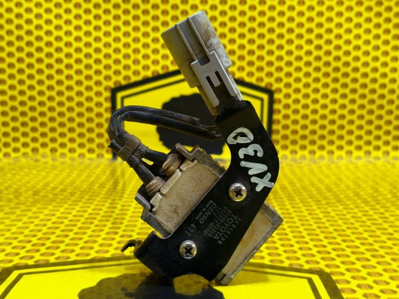 Резистор вентилятора охлаждения Toyota Camry MCV30 1MZFE 2004 (б/у)