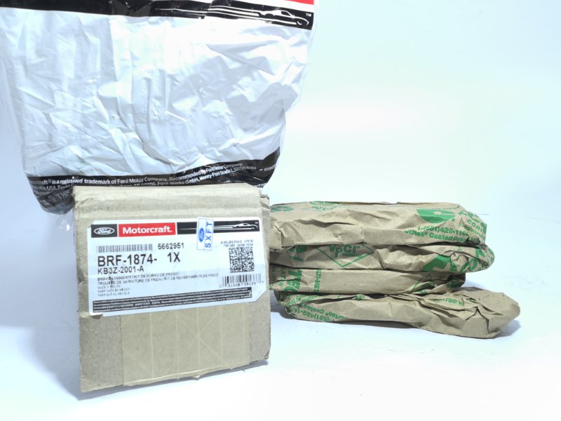 Тормозные колодки Ford Bronco перед.