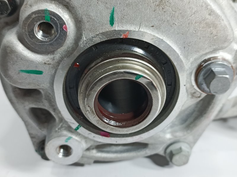 Раздаточная коробка GEELY MONJARO 4G20TDB 2.0 2024 (б/у) Раздаточная коробка GEELY MONJARO 4G20TDB 2.0 2024 (б/у)