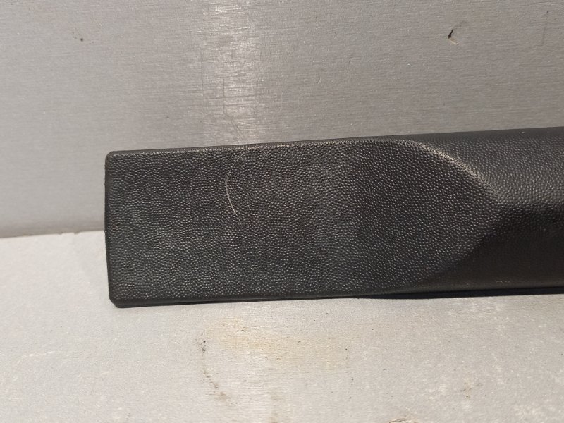 Молдинг на дверь RENAULT LOGAN K7JA710 2009 задн. лев. (б/у)