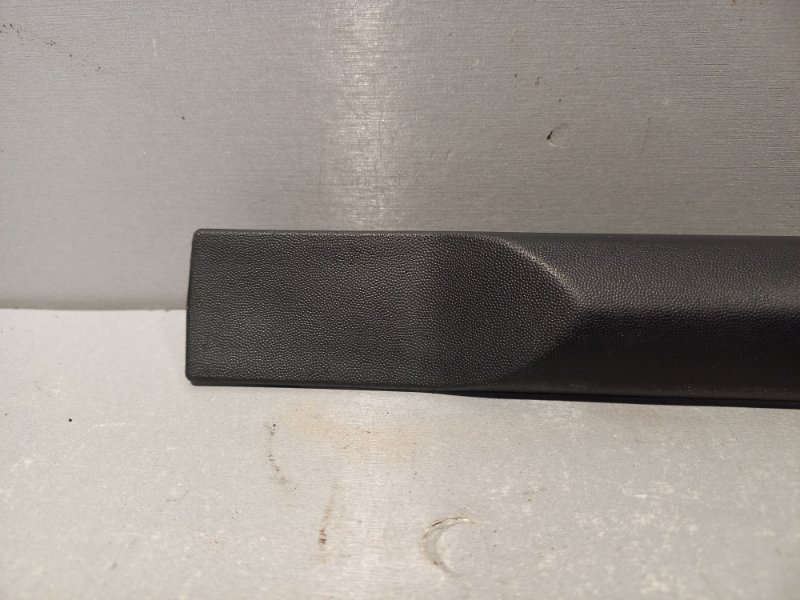 Молдинг на дверь RENAULT LOGAN K7JA710 2009 задн. лев. (б/у)