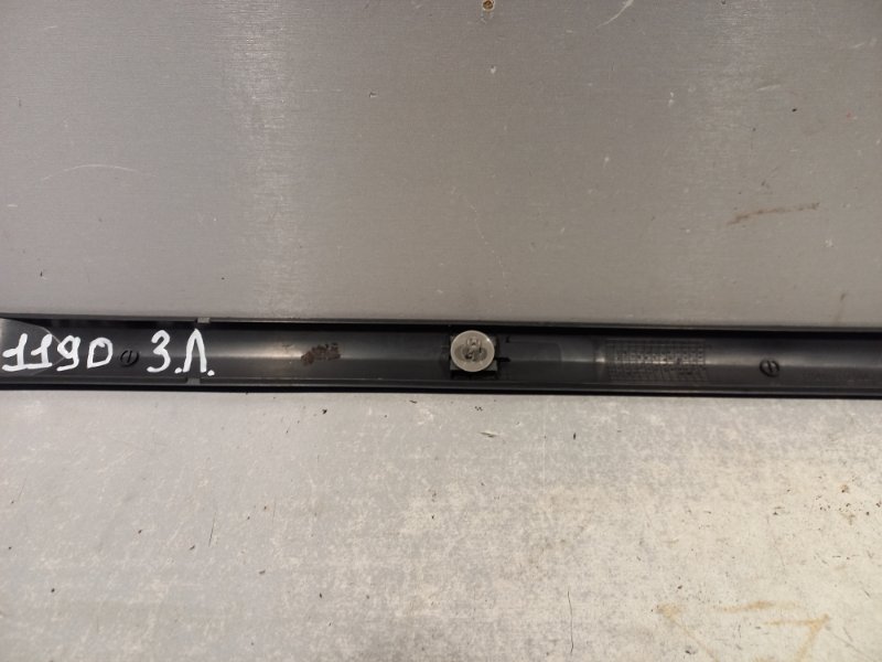 Молдинг на дверь RENAULT LOGAN K7JA710 2009 задн. лев. (б/у)